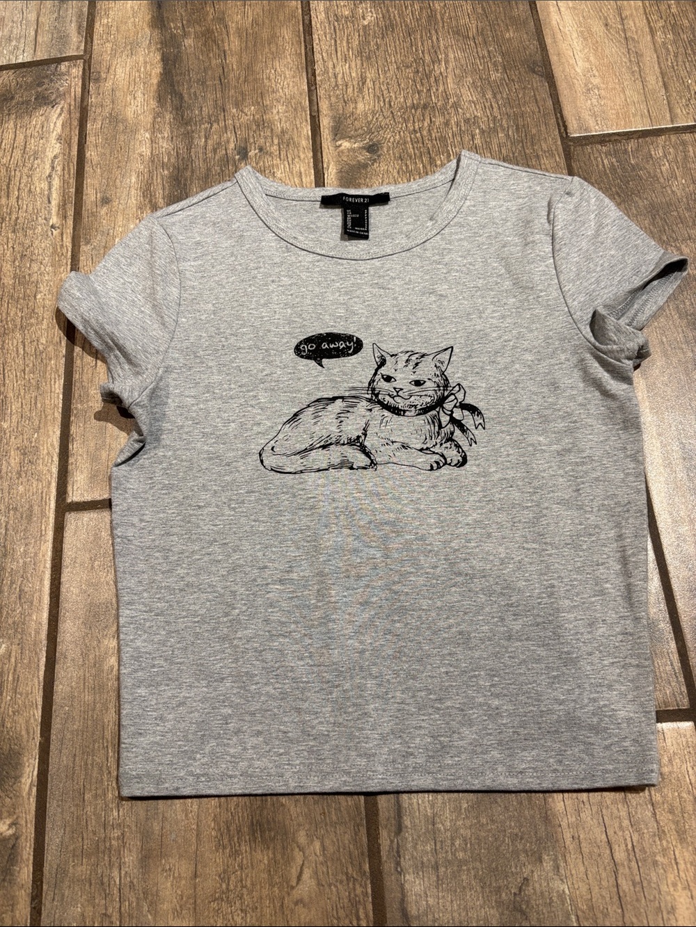Forever 21 Light Gray Cat Graphic Tee - Black Print